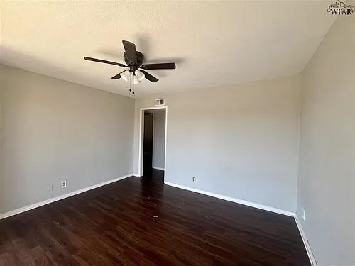 2316 Buchanan St Photo 1