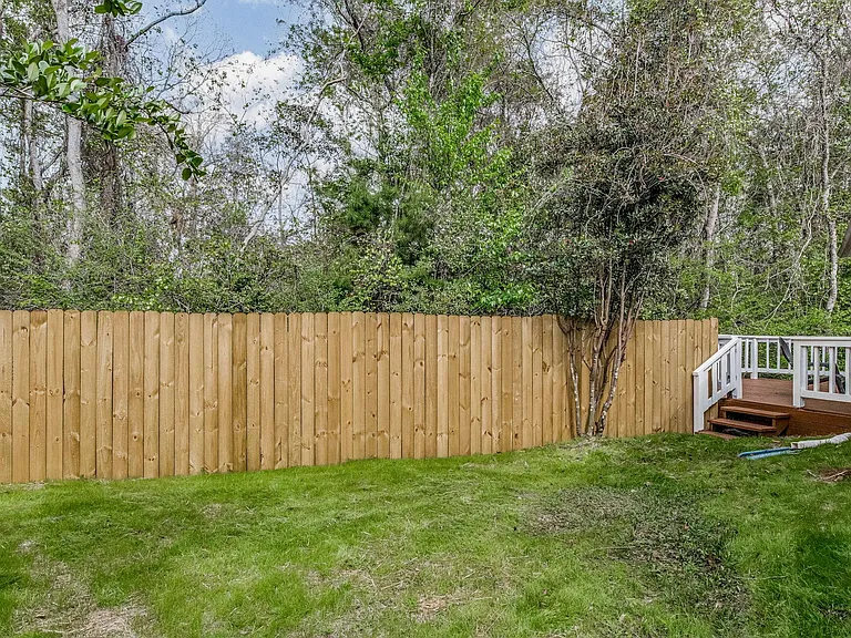 3420 Riverside Dr — Photo 16