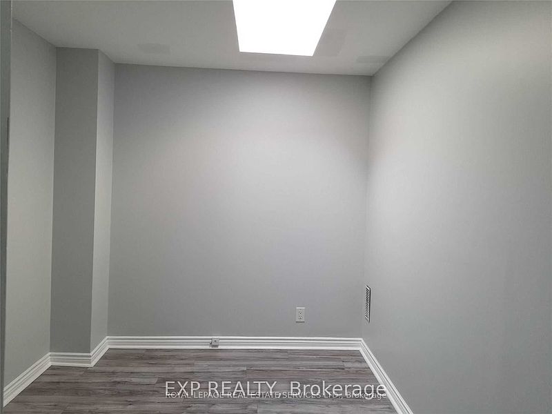 Toronto House for rent - 2 Bedrooms — photo 6