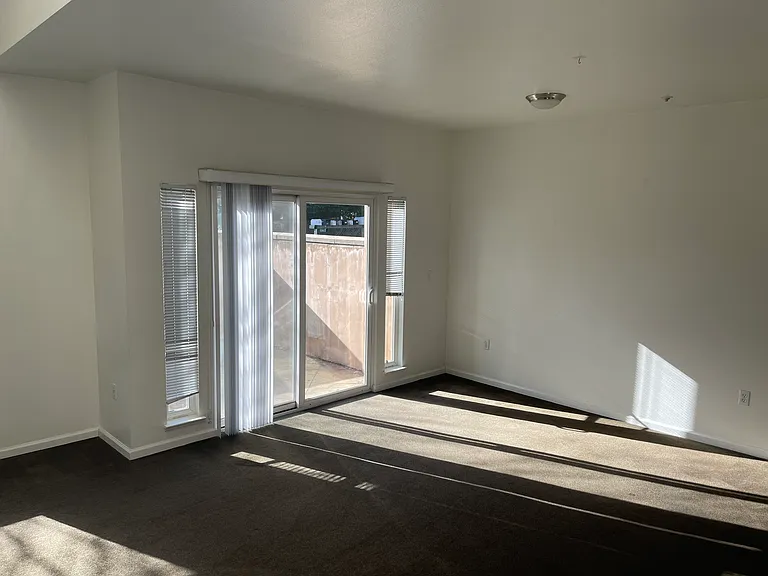 1020 Gravenstein Hwy S #170 — Photo 7