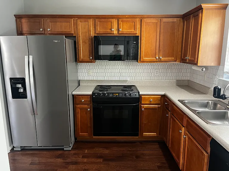 584 Reach Dr — Photo 12