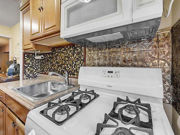 5th image of 2190 Brigham St APT 6F