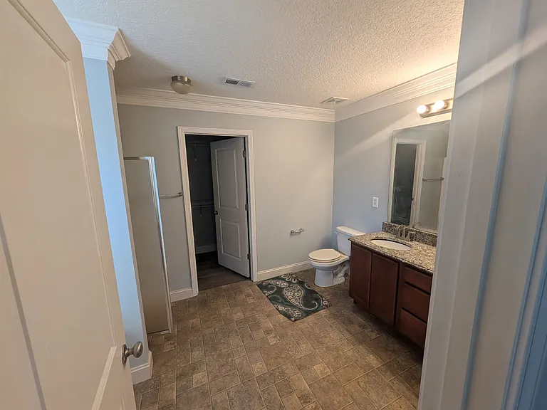 9 Summerdale Dr — Photo 6