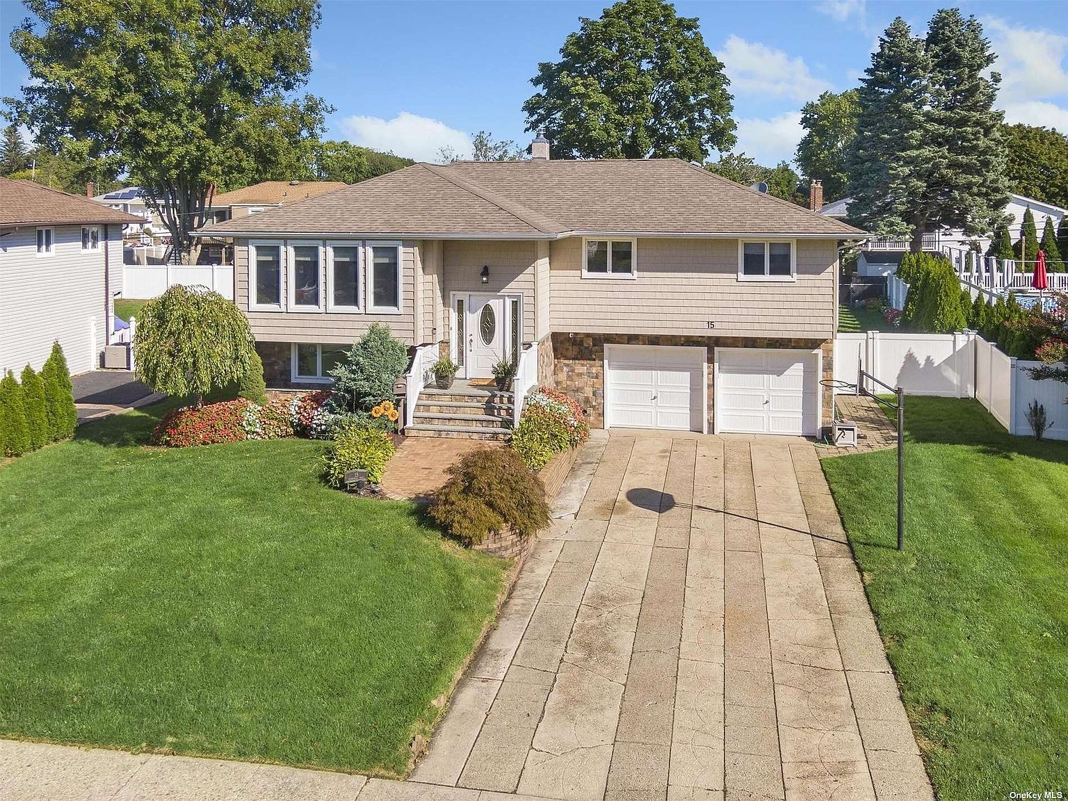 15 Farmstead Road, Commack, NY 11725 Zillow