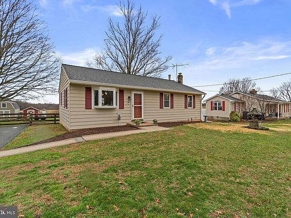 2nd image of 2307 Coon Club Rd