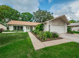 3227 Macgregor Dr, Palm Harbor, FL 34684