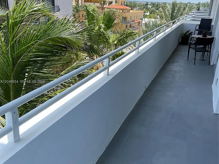 8911 Collins Ave #505 — Photo 27
