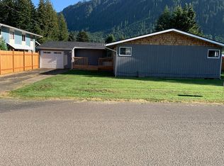 198 E Division Ave, Morton, WA 98356