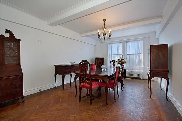 Sold by Corcoran | media 2