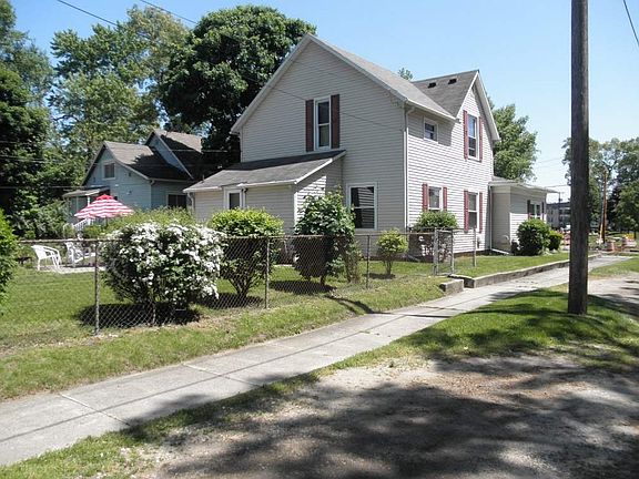 4th image of 1000 E Beardsley Ave