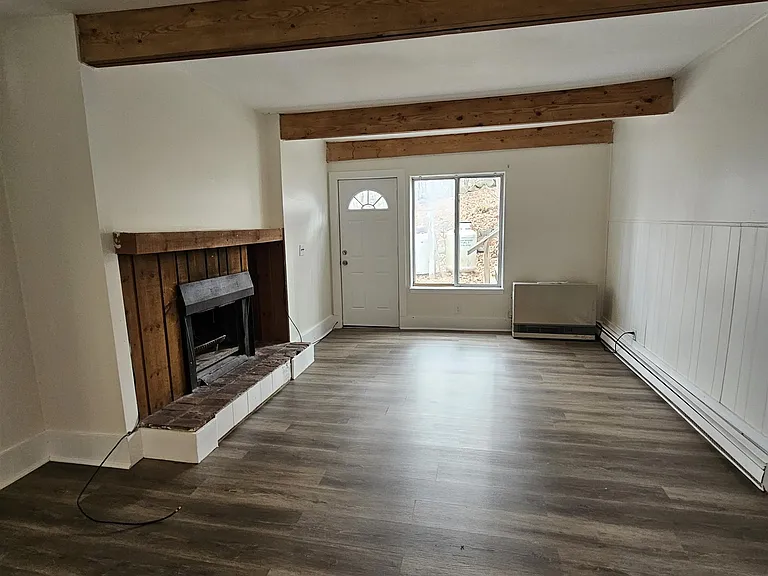 47 Highland St #B — Photo 4