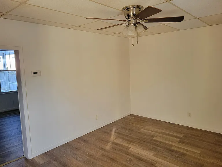 652 Coleman Ave — Photo 16