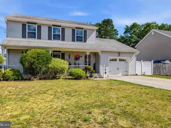 1117 Treasure Ave, Manahawkin, NJ 08050