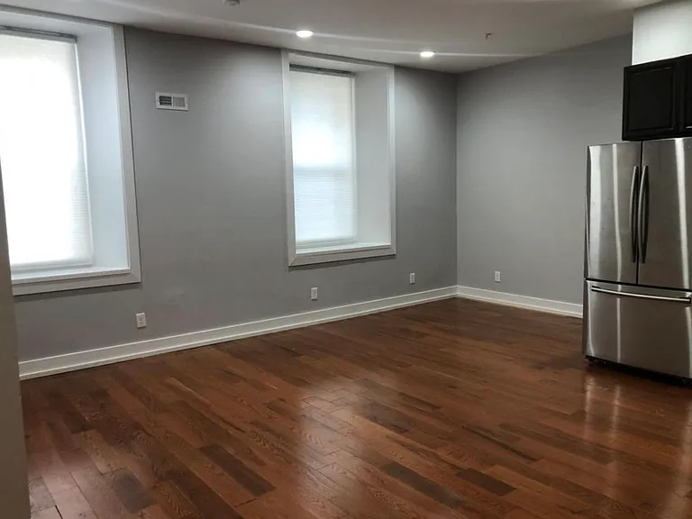 1238 E Columbia Ave #1 — Photo 7