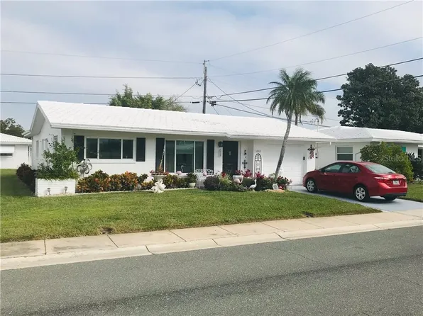 10011 40th St N, Pinellas Park, FL 33782