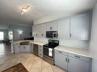 865 Sedgewood Cir, West Melbourne, FL 32904