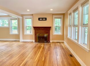 10 Robbins Rd #1A, Arlington, MA 02476
