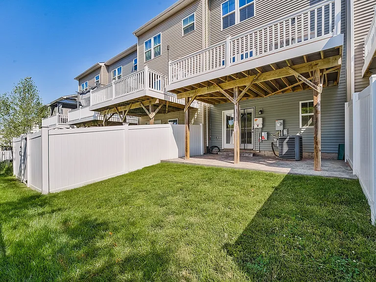 10711 Hinton Way — Photo 44