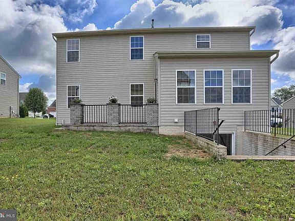 2nd image of 17350 Russett Farm Dr