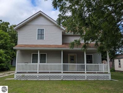 811 E Center St, Ithaca, MI, 48847