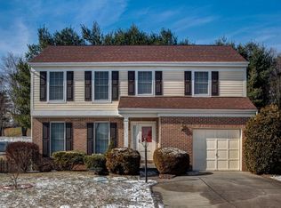 9512 Stoneoak Rd, Baltimore, MD 21236