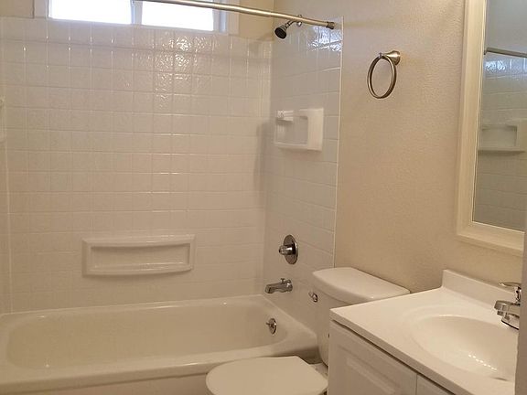 5th image of 5923 SE 83rd Ave #10710845