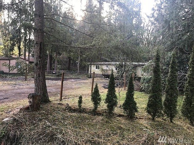 2nd image of 27705 NE 37th St