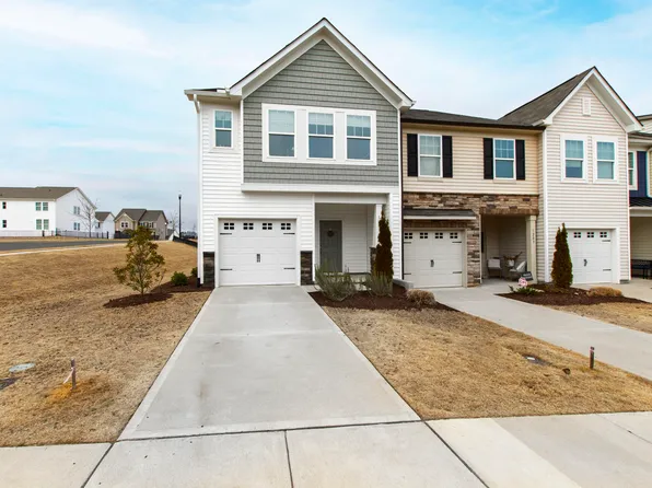 1201 Channel Drop Loop, Zebulon, NC 27597