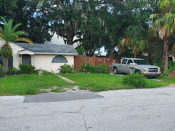 5th image of 627 State Ave #A