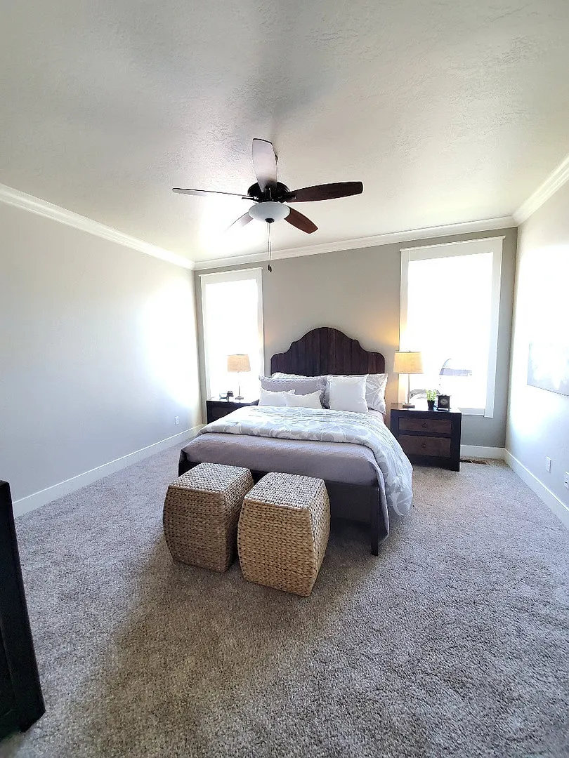 Beautiful Townhome — Photo 4