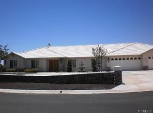 13204 Richmond Way, Apple Valley, CA 92308