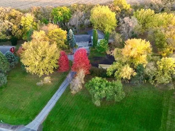 1309 Horseshoe Dr, Willmar, MN 56201