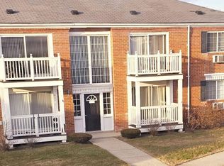 2420 Parmenter Blvd APT 204, Royal Oak, MI 48073