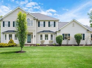 9 Pitkin Dr, Hudson, OH 44236
