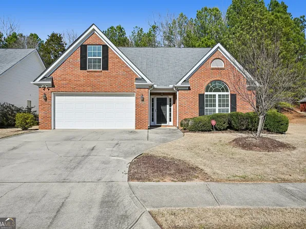 25 Pacific Ave, Sharpsburg, GA 30277