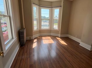 104 Broadway, Dover, NH 03820