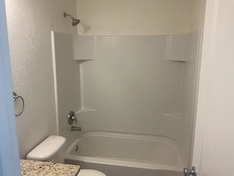 1734 Lark Dr NE — Photo 19
