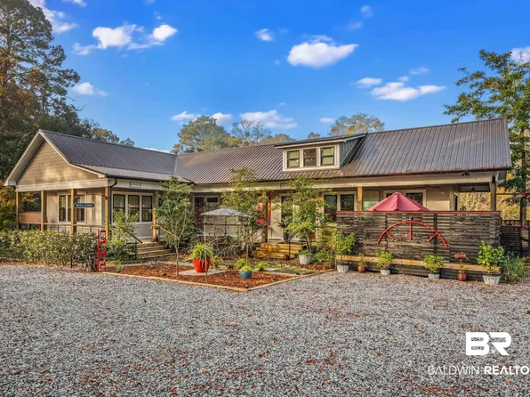 614 Nichols Ave, Fairhope, AL 36532