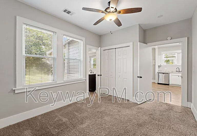 1315 Merry St — Photo 15