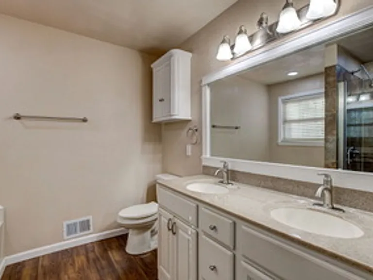 212 Running Deer Dr — Photo 15