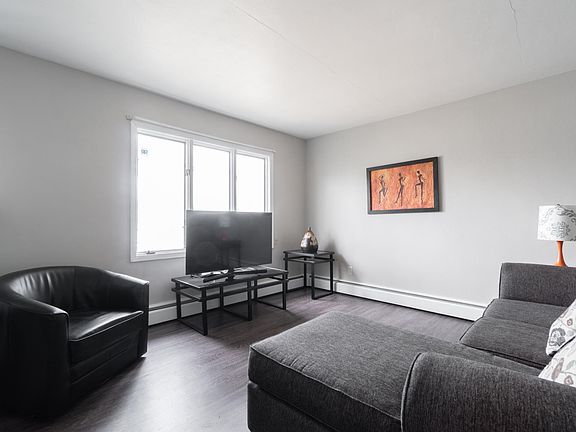 4th image of 335 E Elder St APT 5