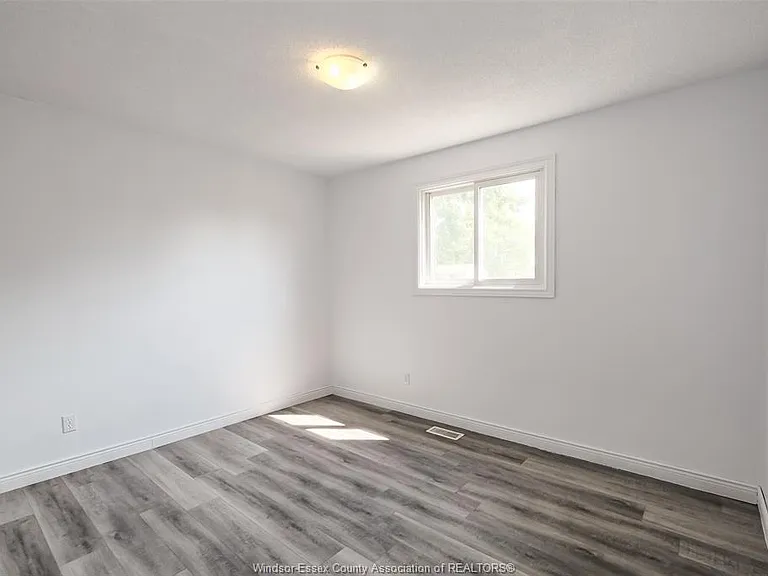 3309 Aurora Dr — Photo 11