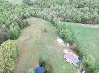 525 Ezra Hall Rd, Science Hill, KY 42553