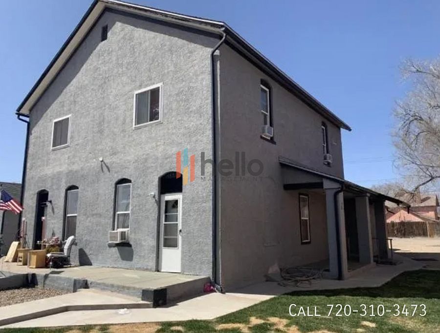 1st image of 1431 E Evans Ave #D