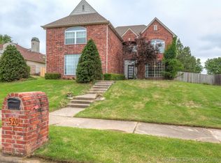 520 S 67th St, Broken Arrow, OK 74014