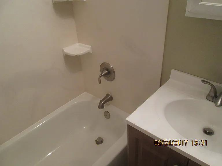 700 Savannah Dr — Photo 7
