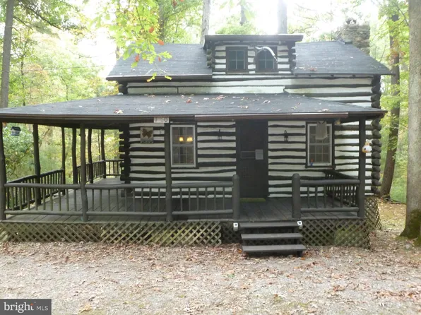 1320 Pine Grove Rd, Gardners, PA 17324