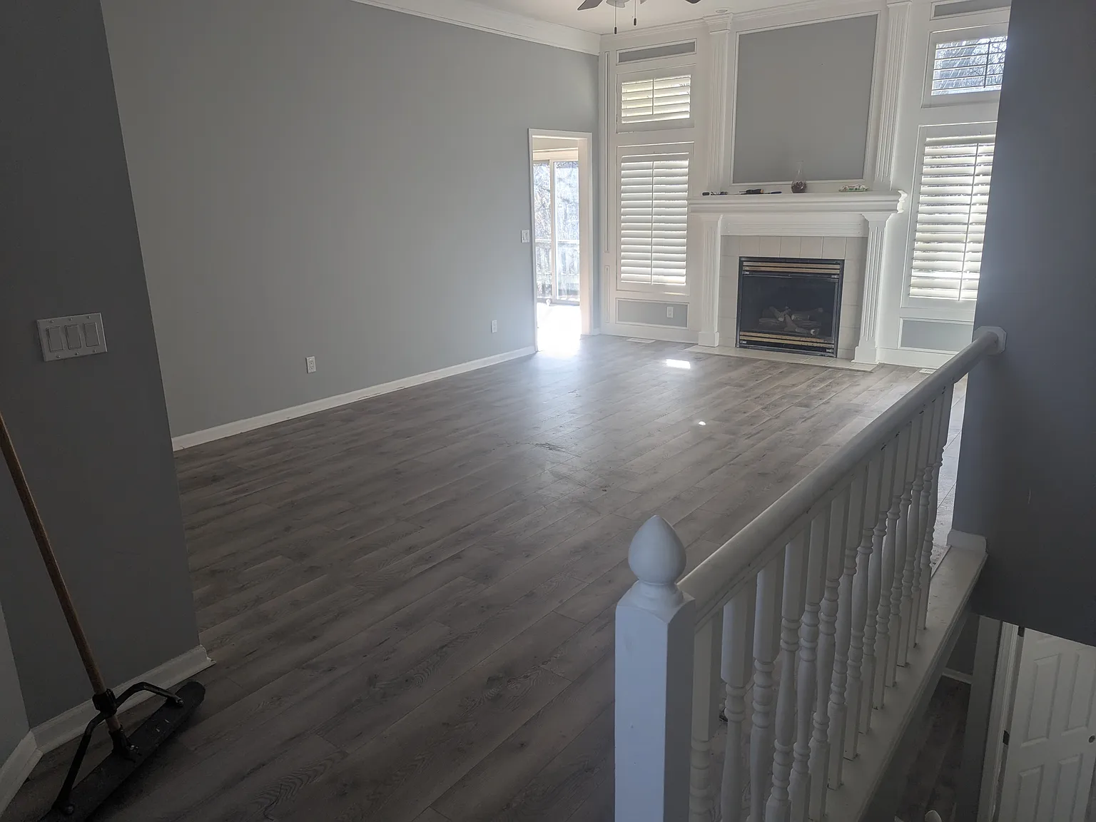 1809 Glenn Hendren Drive — Photo 4