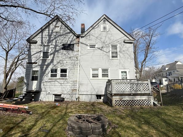 3 Hayes Place, Amsterdam, NY 12010
