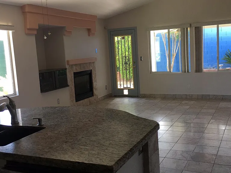 4371 Silver Bay St — Photo 7